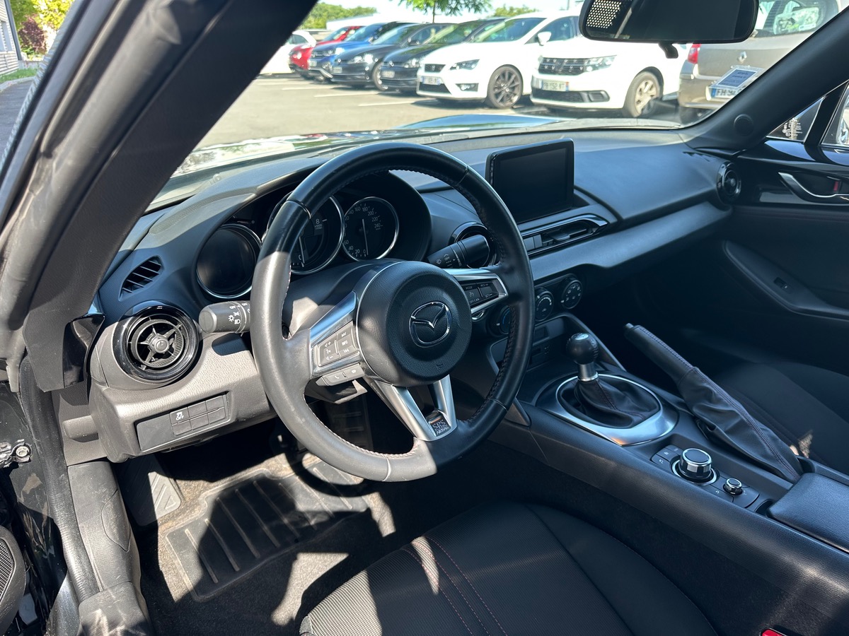 Mazda MX 5 1 5 SKYACTIV-G 131 ch | Elégance | Écran tactile | Démarrage sans clé