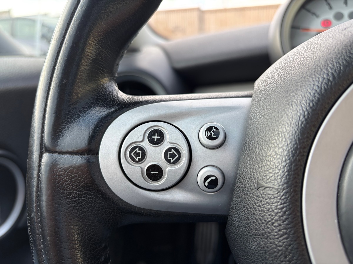 Mini Mini 2 (R56) Cooper S 1.6 i Turbo 175cv MOTEUR A CHAINE - TOIT OUVRANT - CLIM AUTO