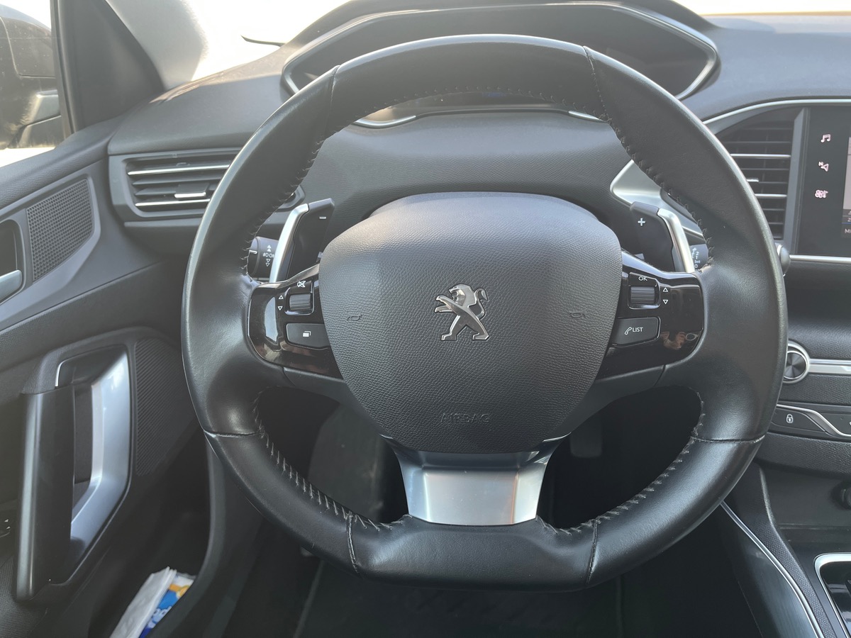 Peugeot 308 1.5 BlueHDi 130ch S&S Active Business EAT8, Suivi complet, GPS, radars avant/arrière