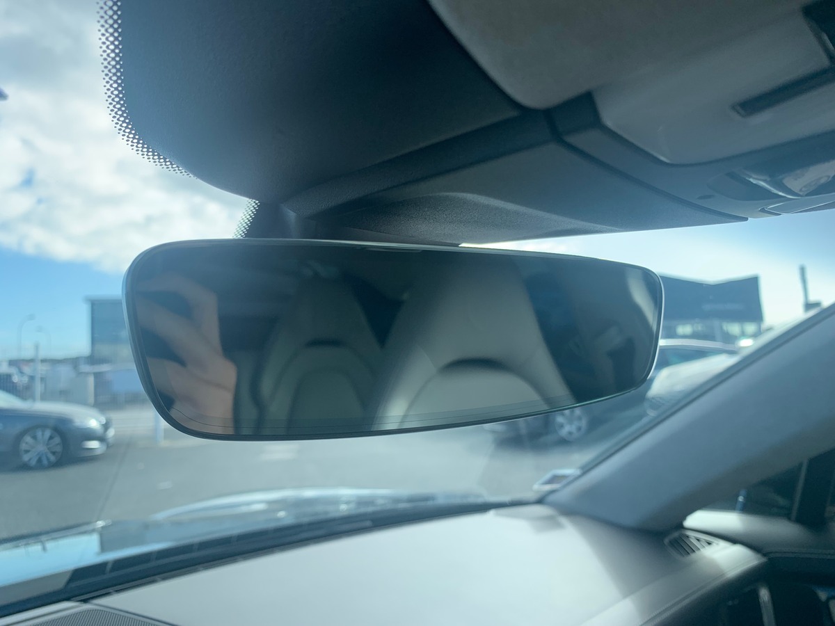 Porsche Panamera 462 | V6 | 4 E-HYBRID | Caméra | Apple car play | GPS | GARANTIE PORSCHE APPROVED