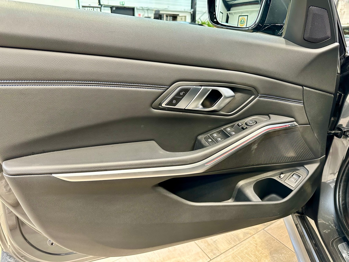 Bmw Série 3 Touring (G21) 2.0 330E 292 M Sport BVA8 TO / CAM / TVA i