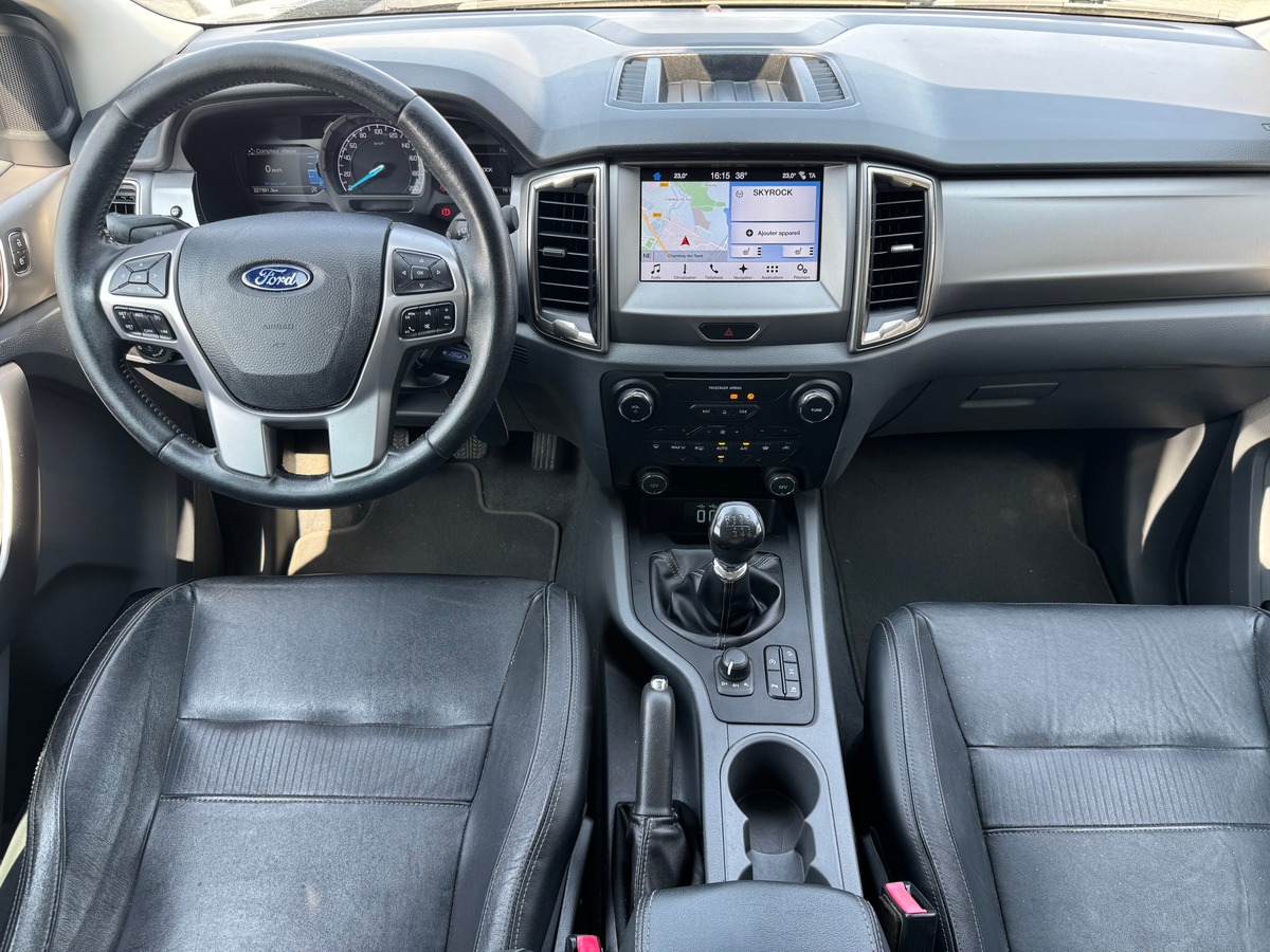 Ford Ranger 200 chevaux | Limited | Double Cabine | 5 places | GPS | Régulateur vitesse | Hard Top