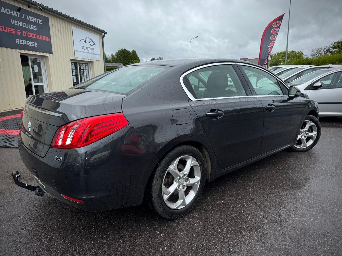 Peugeot 508 2.0 HDI 160 FELINE / Distribution neuve / Attelage
