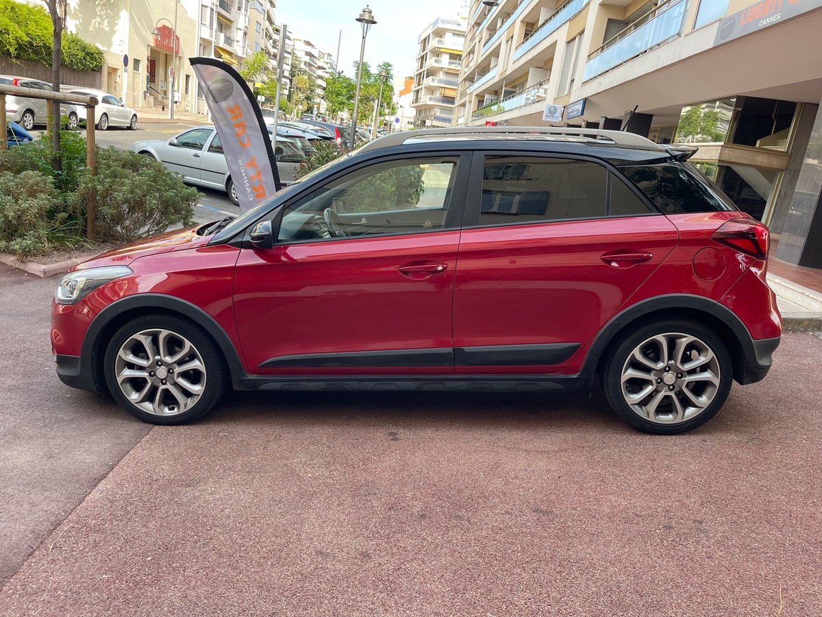 Hyundai i20 T-GDI 100 CV  Phase 2 / CarPlay / Caméra /Boîte auto / Jantes