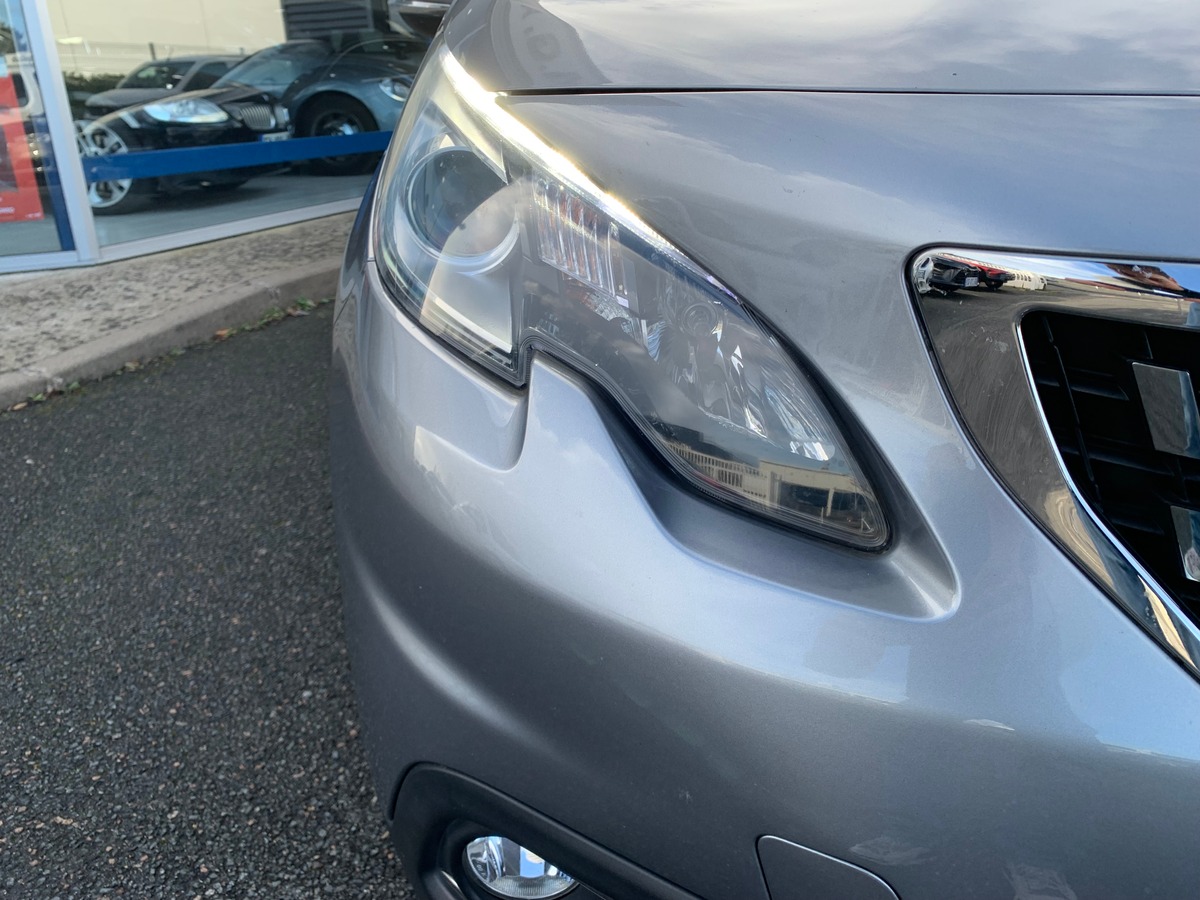 Peugeot 2008 82 ch | Active | Apple car play Android auto | Régulateur de vitesse | Pack Urbain