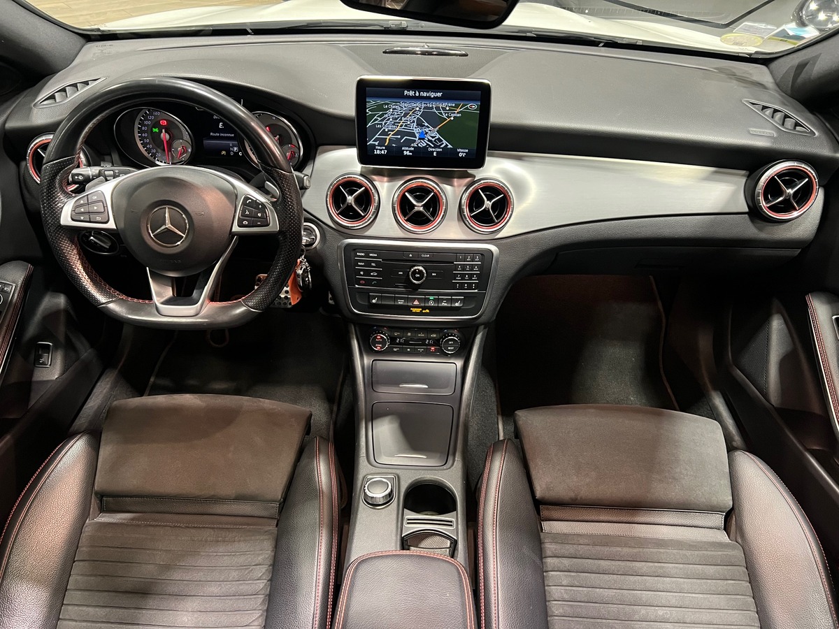 Mercedes-Benz CLA SHOOTING BRAKE 220 D 177 ch FASCINATION AMG 4MATIC 7G-TRONIC