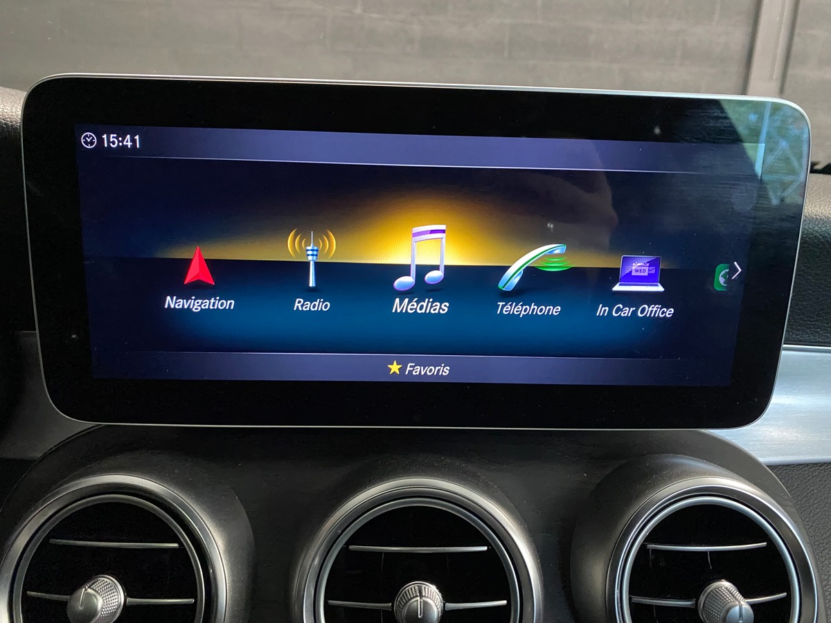 Mercedes Benz Classe C 220 cdi AMG Line / Toit Panoramique Ouvrant / Cock Pit / Led d Ambiance