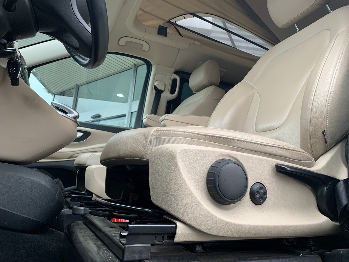 Mercedes-Benz Classe V 190 ch | Attelage | Caméra de recul | Avertisseur angles morts | 6 Places