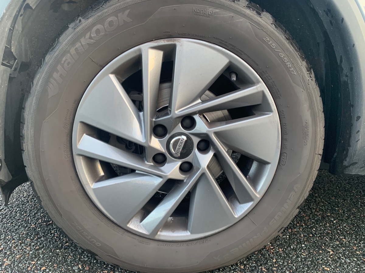 Nissan Qashqai 140 | BUSINESS EDITION | Caméra Recul | Entretien constructeur | Démarrage sans clé