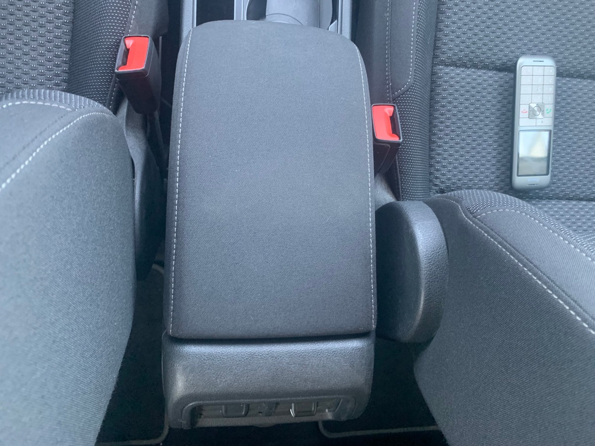 Volkswagen Touran 115 | Confortline | Caméra recul | Régulateur vitesse adaptatif | Apple car Play
