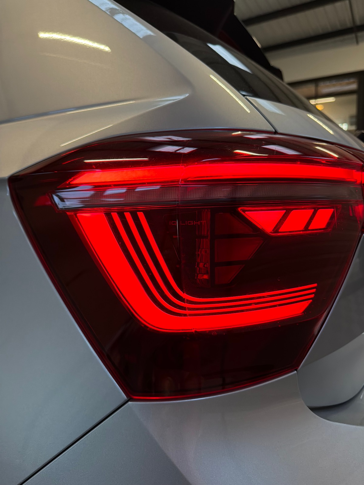 Volkswagen Polo 1.0 TSI 116ch S&S DSG7 R-Line