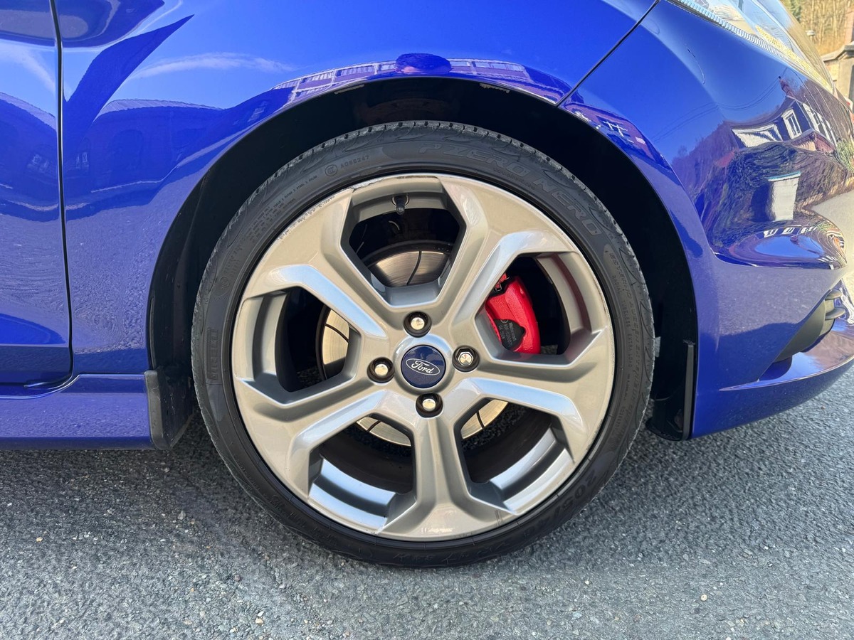 Ford Fiesta ST 1.6 Ecoboost 182 Pack Performance Pack hiver