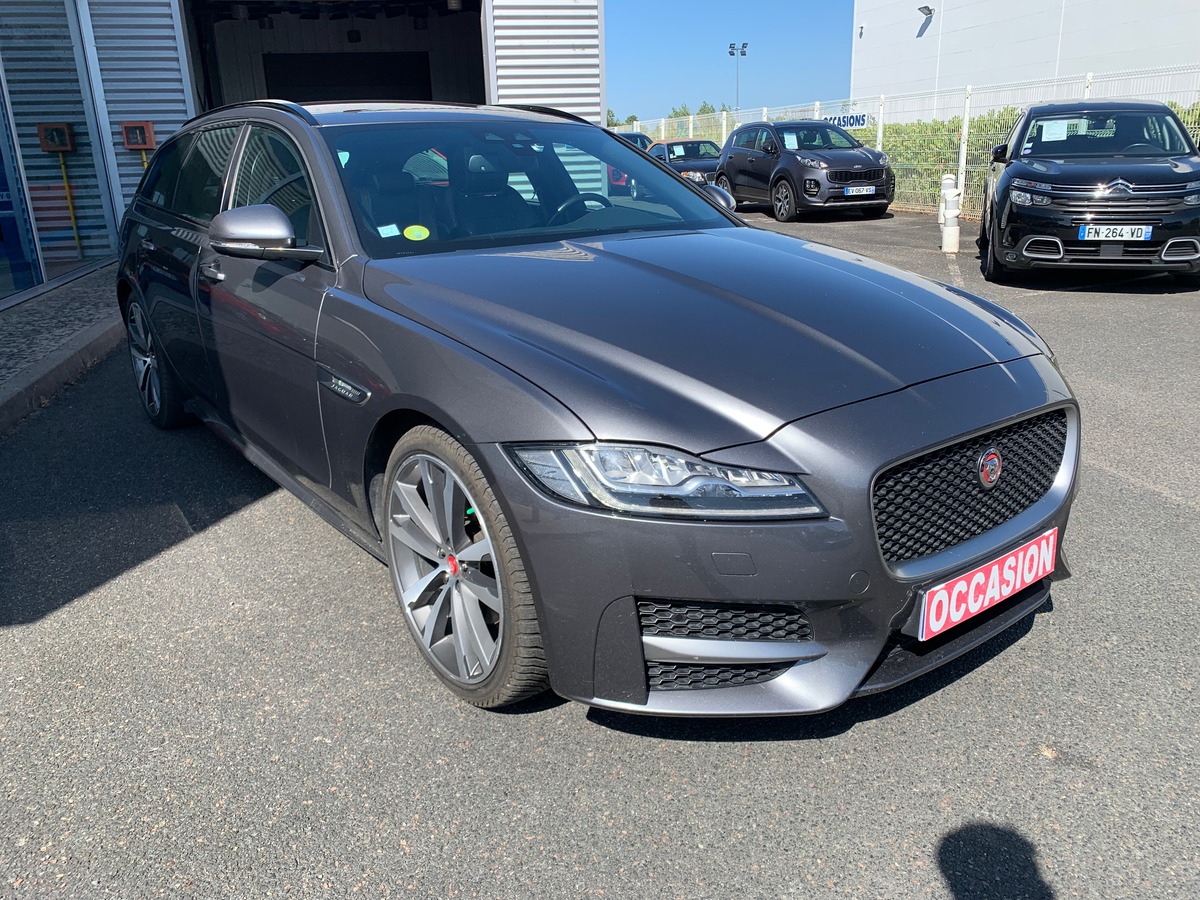 Jaguar XF Sportbrake 240 ch | R Sport | AWD | Toit panoramique | Caméra de recul | Apple car play