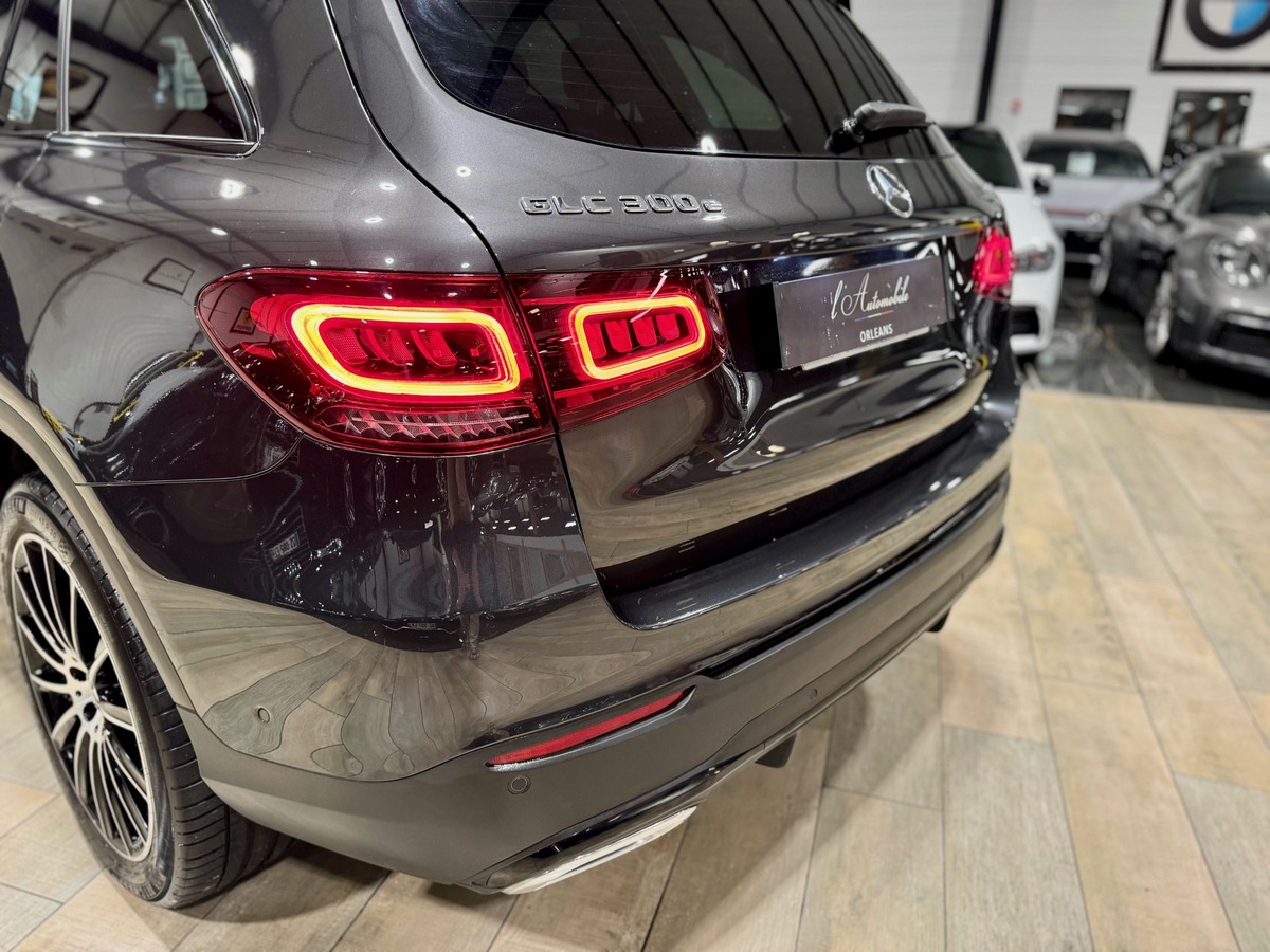 Mercedes-Benz Classe GLC 300 E AMG LINE 4MATIC 211+122ch 1ere main Fr p
