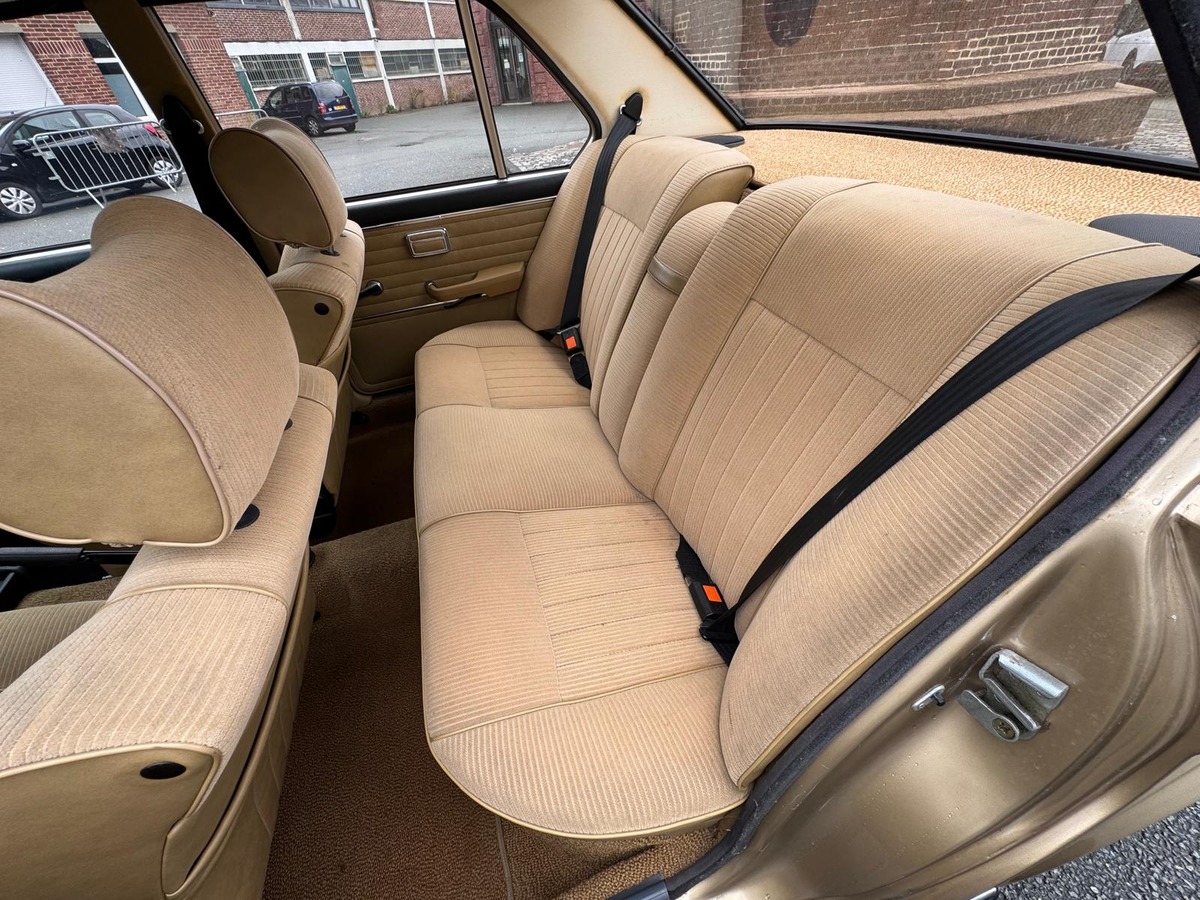Bmw 525 E12 150CV Française - Boite manuelle