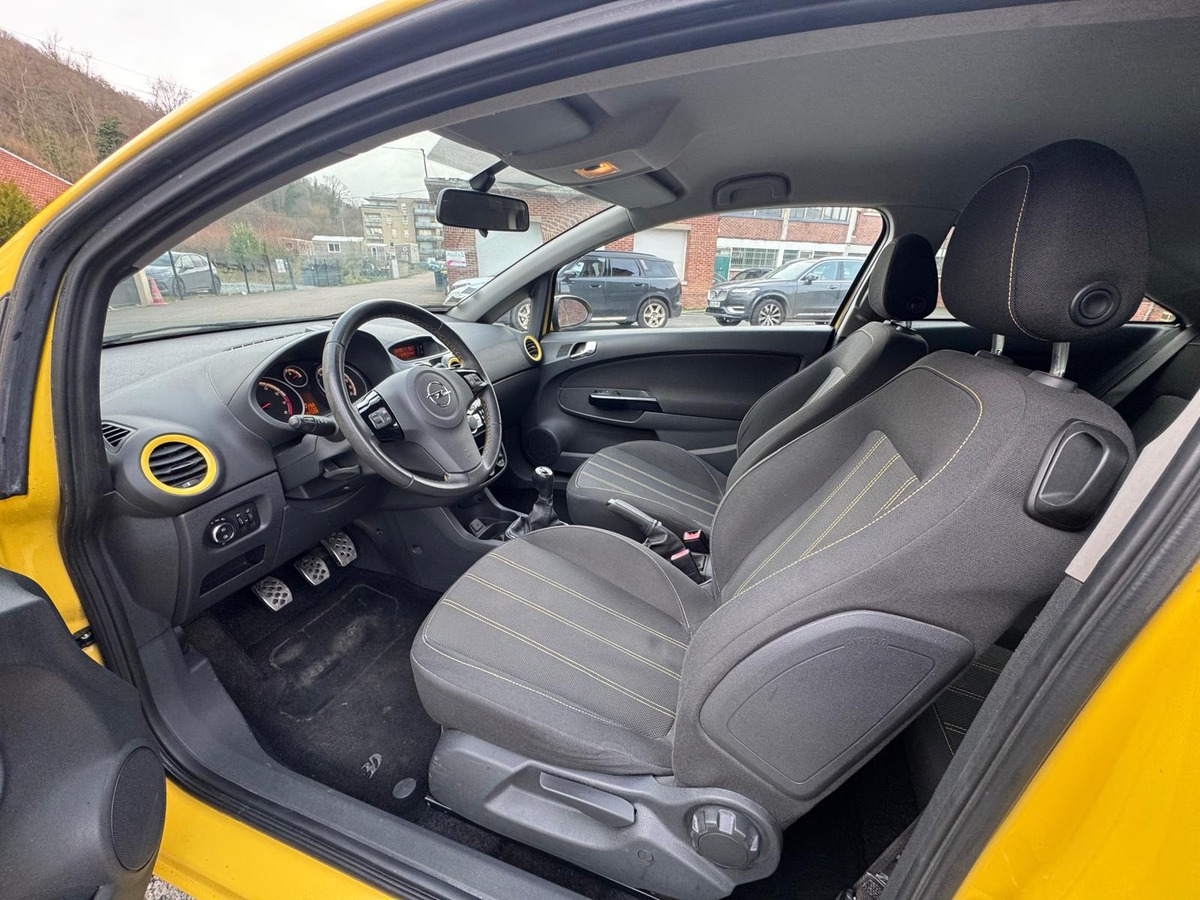 Opel Corsa 1.4 100 Color Edition-GARANTIE