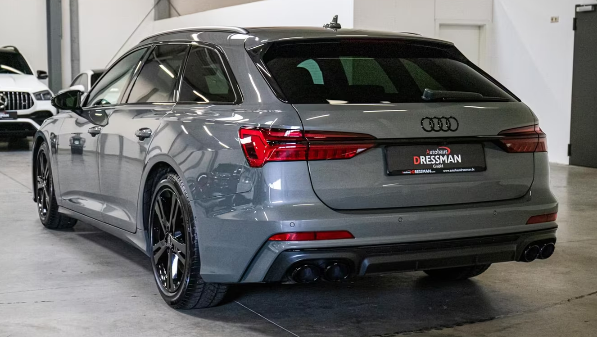 Audi S6 Avant V 3.0 TDI 344ch quattro tiptronic Toit ouvrant Bang&Olufsen Attelage