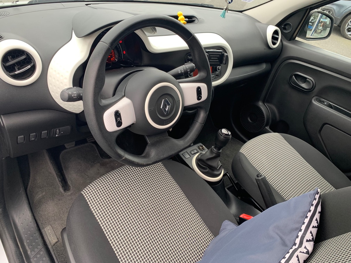 RENAULT Twingo LIFE | Radio Connect R&Go + support téléphone | Limiteur de vitesse.