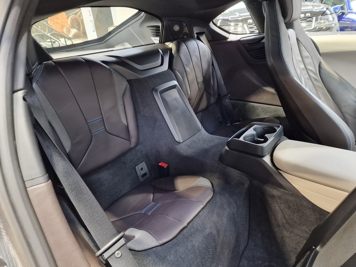 Bmw i8 1.5 362 PURE IMPULSE