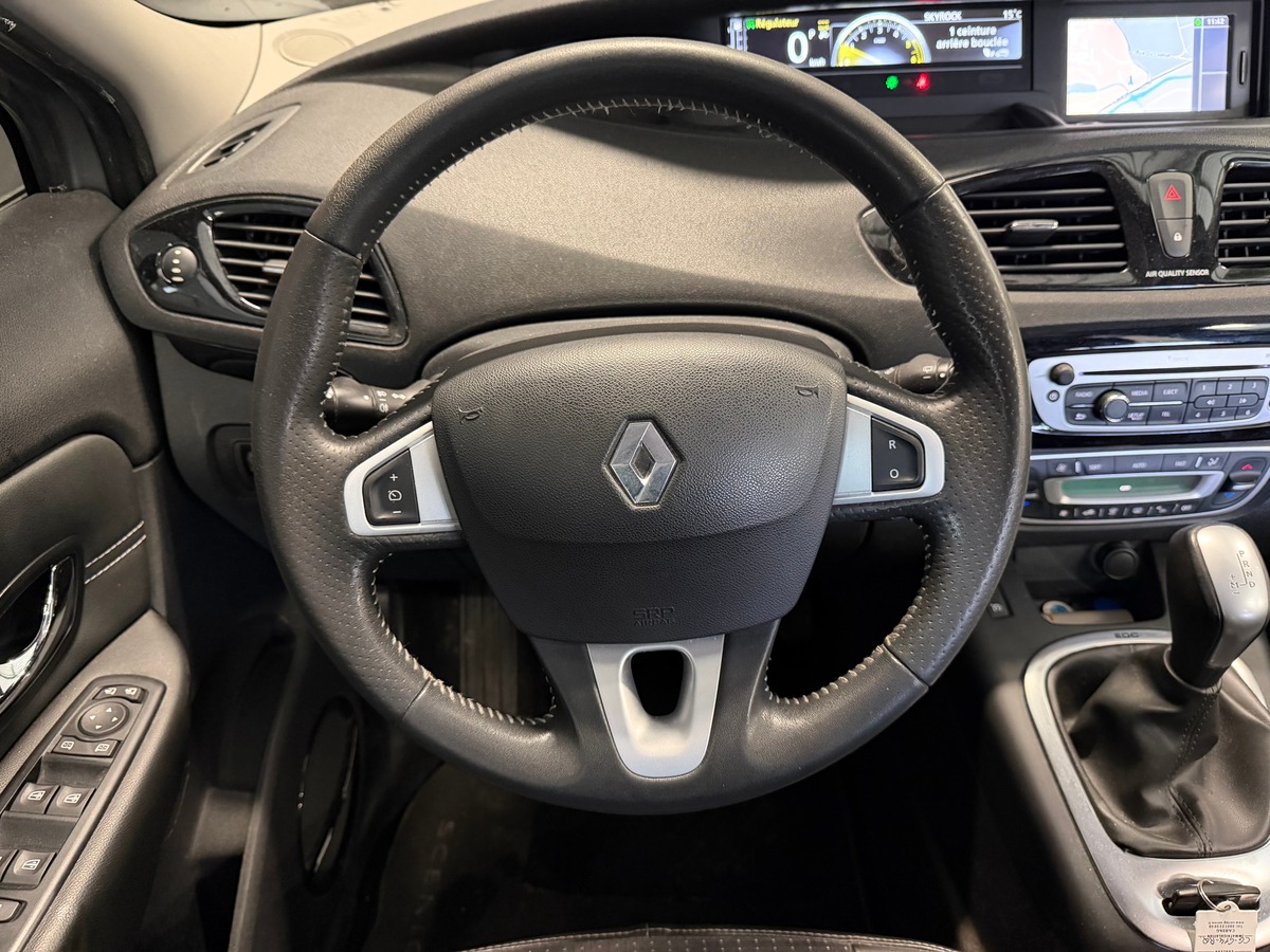 RENAULT Megane Scenic 1.9 dci EDC Bose 1ere Main / Kit distribution Ok