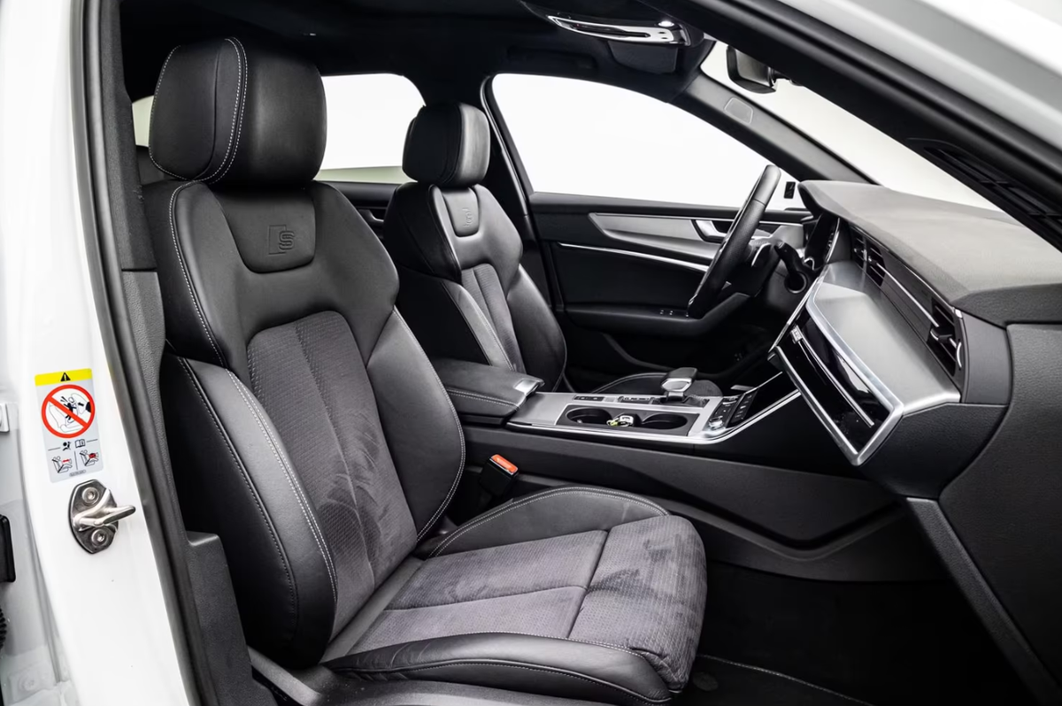 Audi A6 Avant 55 TFSI e 367ch Compétition quattro S tronic 7/VO allemand/Bang&Olufsen/Toit ouvrant