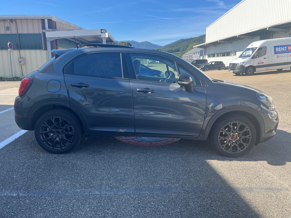 Fiat 500X 1.4 MULTIAIR 140ch S-DESIGN 4X2, Courroie de distribution OK, Toit ouvrant, GPS
