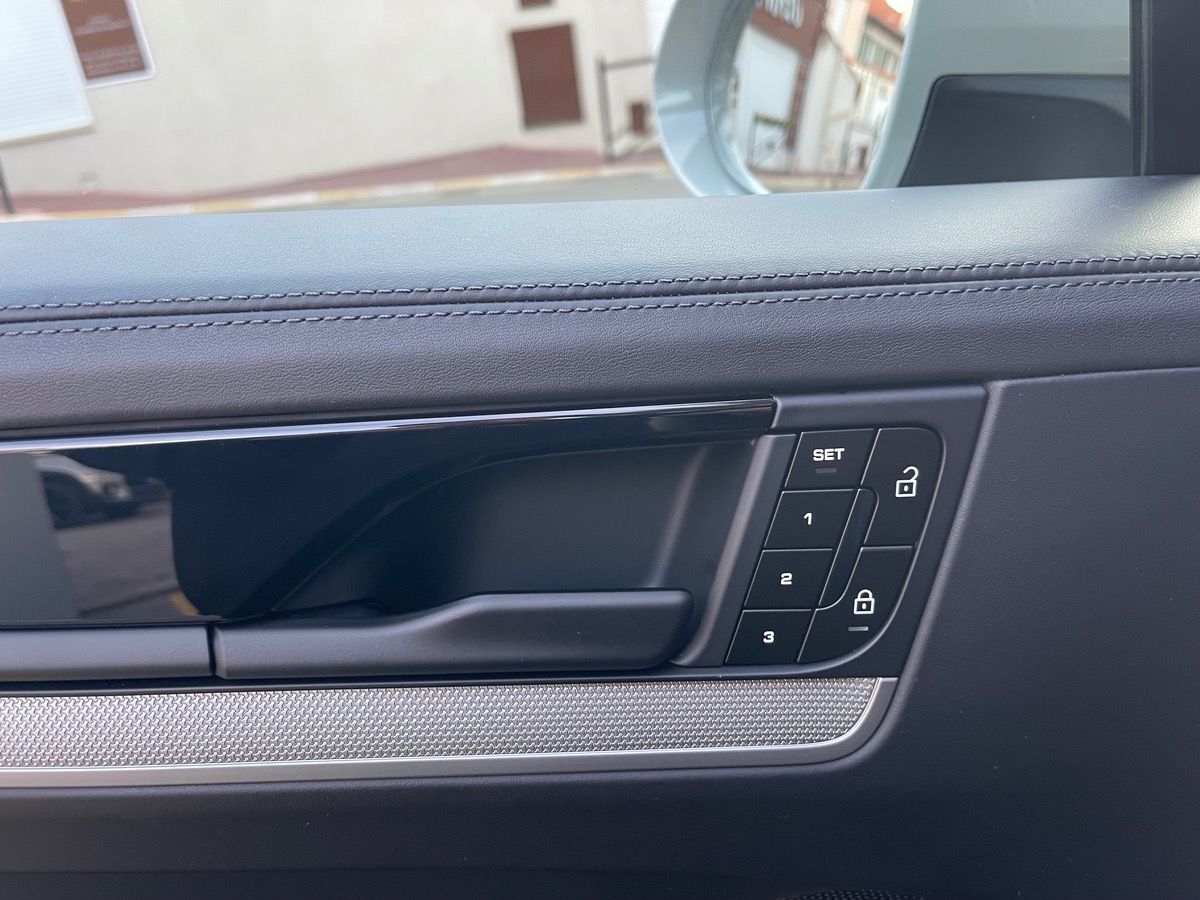 Porsche Cayenne Coupé E hybrid 3.0 i V6 470 304 CV / Echappement Sport / Jantes Spyder/ Pack Chrono