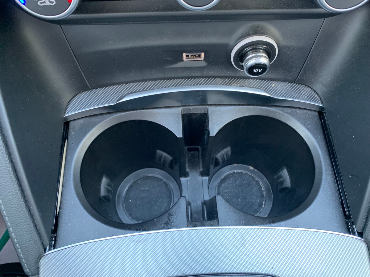 Alfa Romeo Stelvio 190 ch | Sprint | Caméra recul | Apple car Play | Coffre assisté électriquement