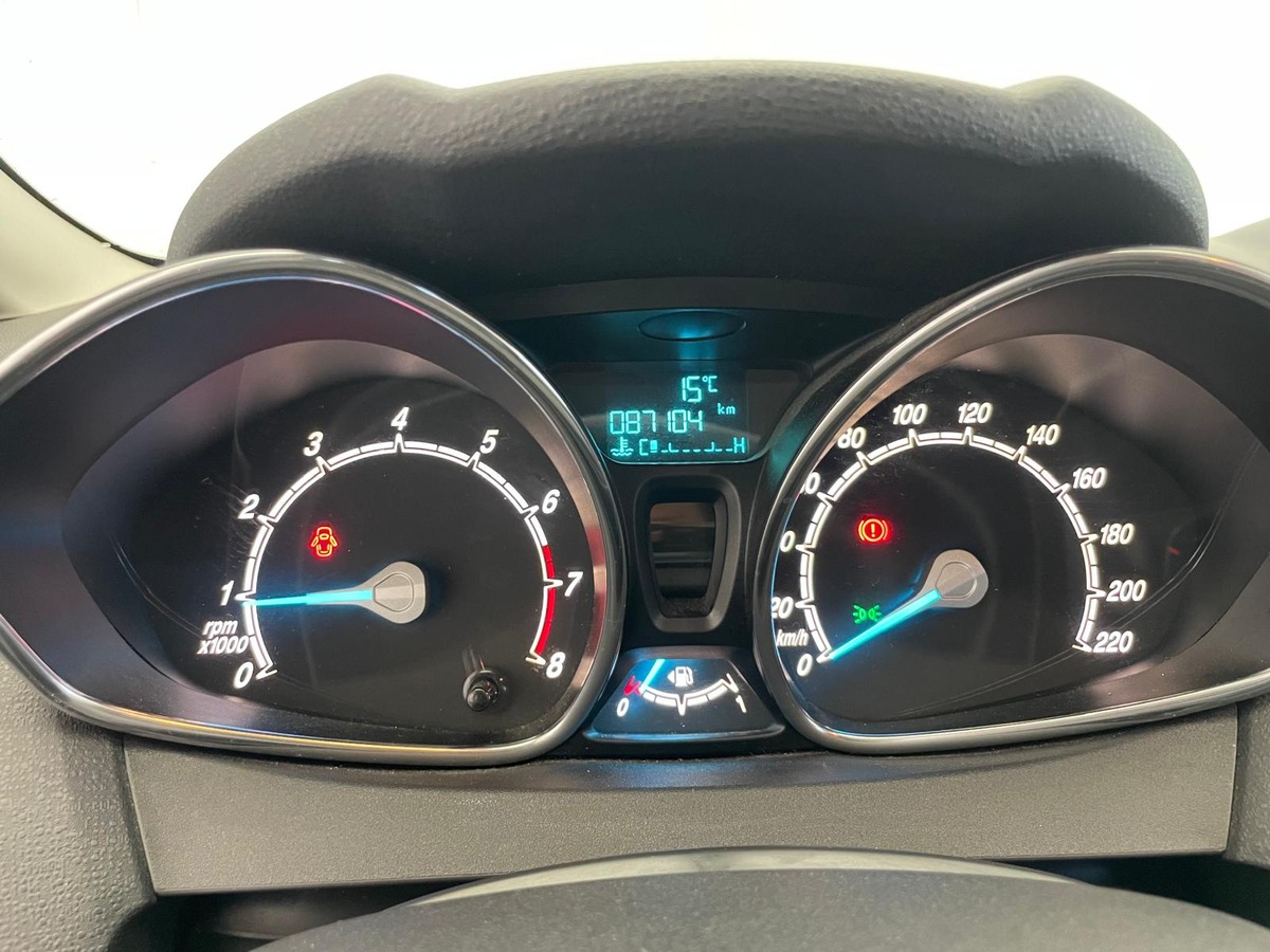 Ford Fiesta 1.0 ECOBOOST 100  TITANIUM