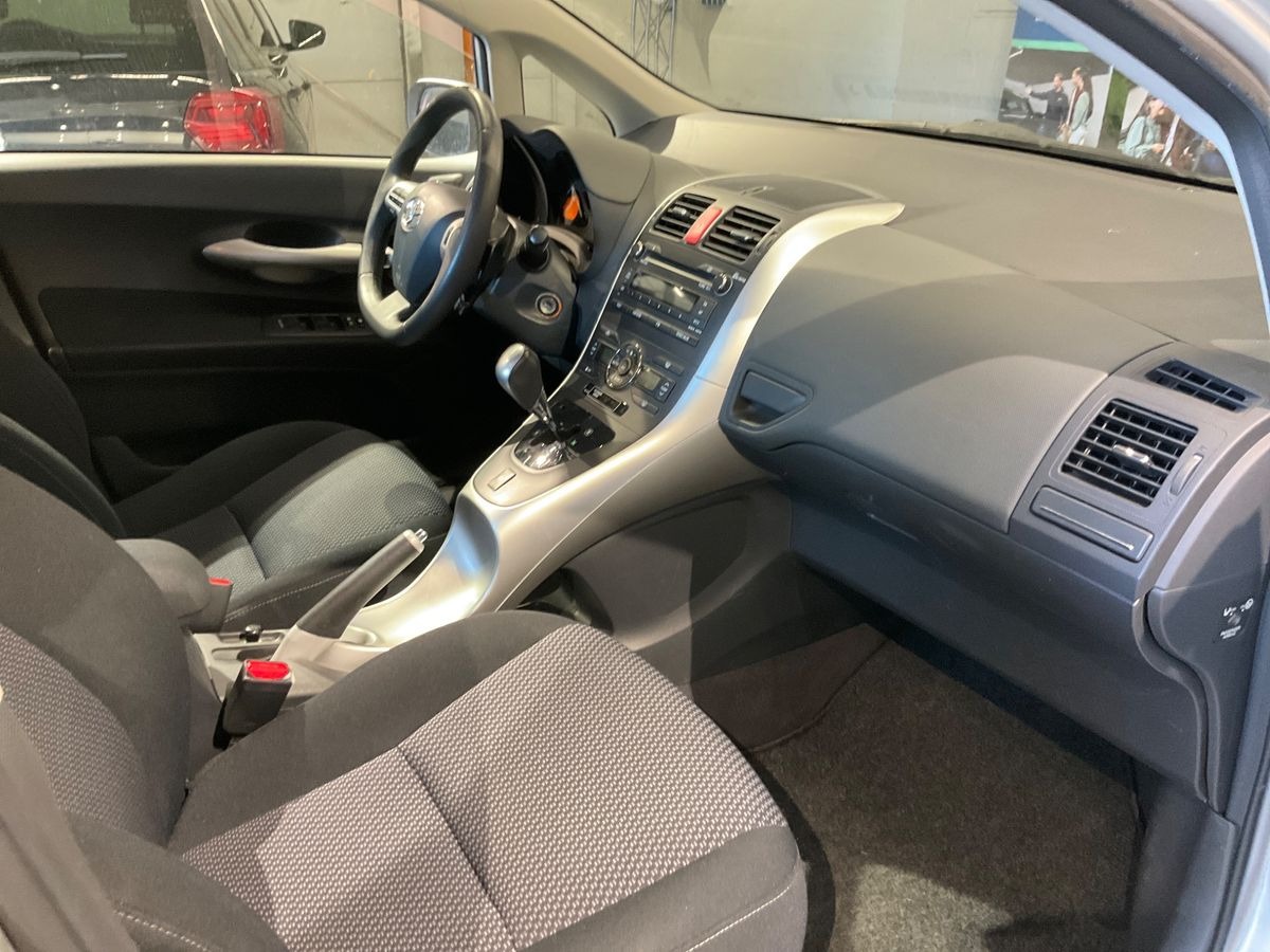Toyota Auris 1.6 132 VVTi MMT Boîte Automatique