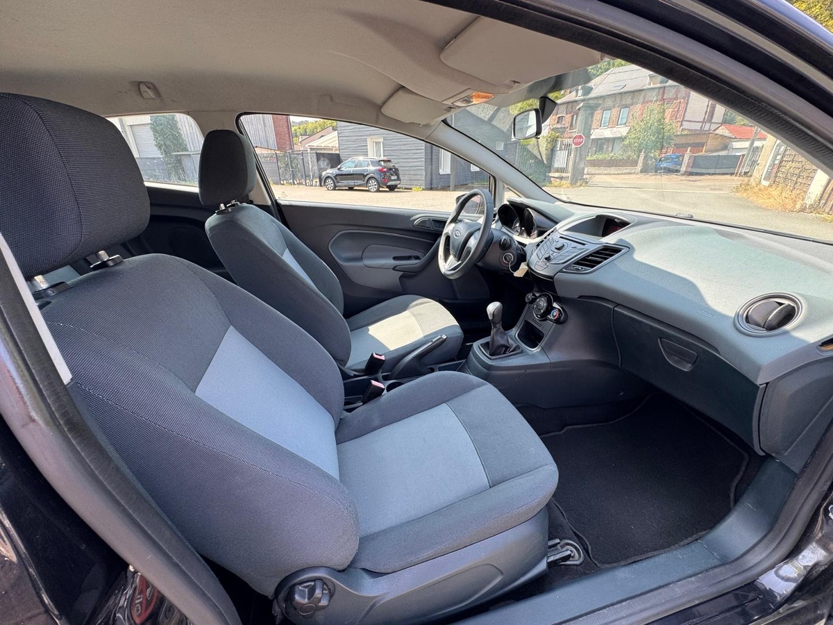 Ford Fiesta 1.4 TDCI 70- Première main- Distribution neuve