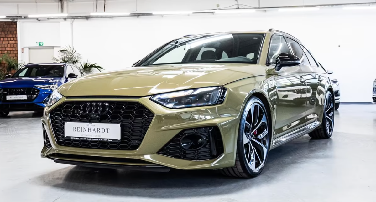 Audi RS4 Avant V 2.9 V6 TFSI 450ch quattro tiptronic 8