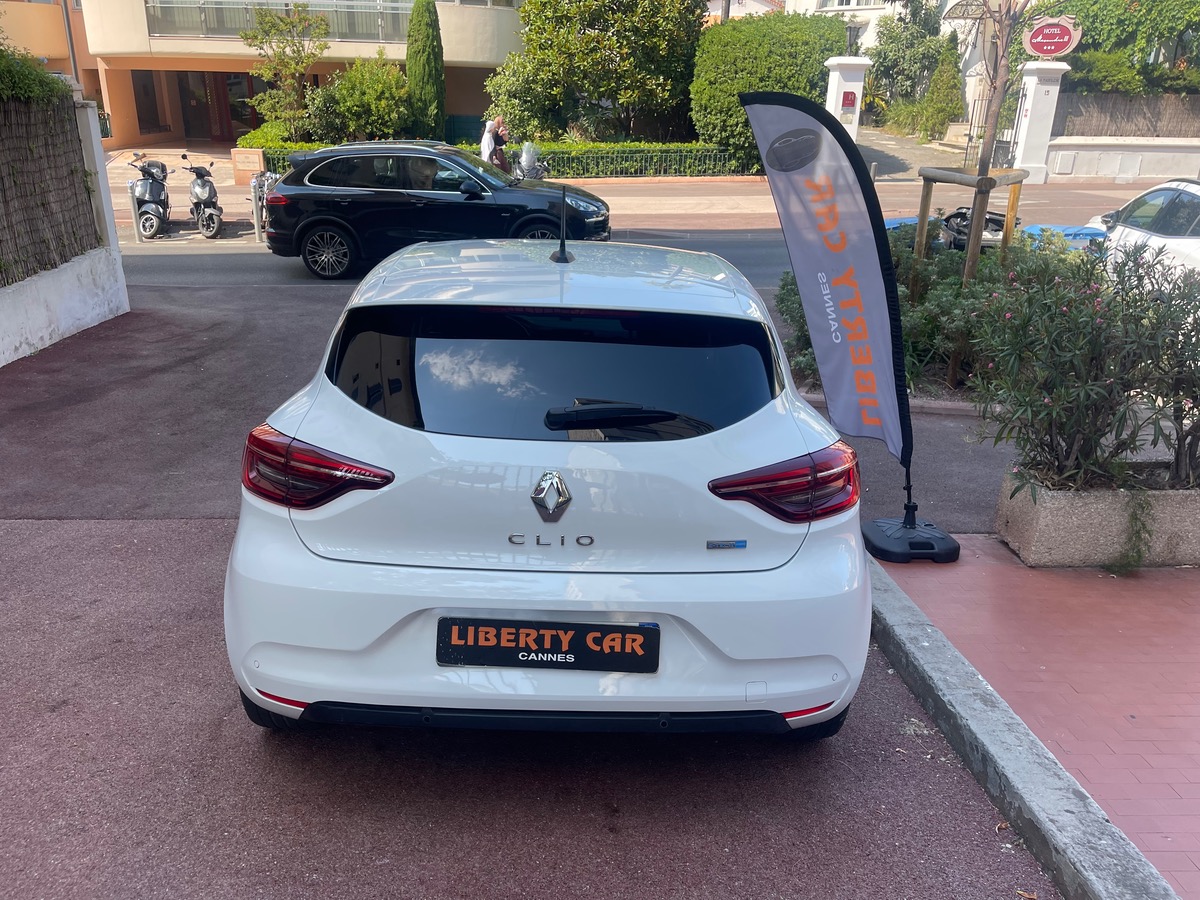 RENAULT Clio ETECH 140 CV / Hybride / Limited / Jantes / CarPlay