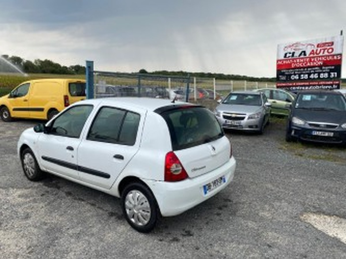 RENAULT Clio 1.2i 60cv campus  contrôle technique ok 