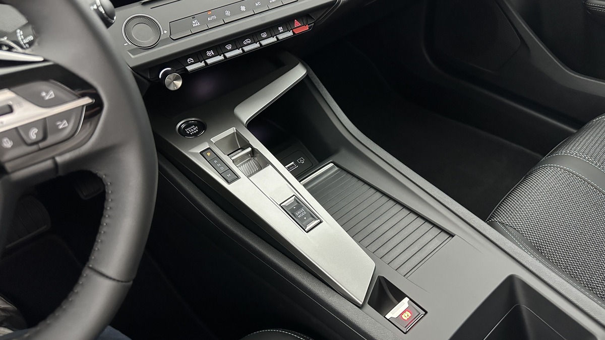 Peugeot 308 SW 1.5 BlueHDi 130ch Allure EAT8 | Plusieurs coloris disponible