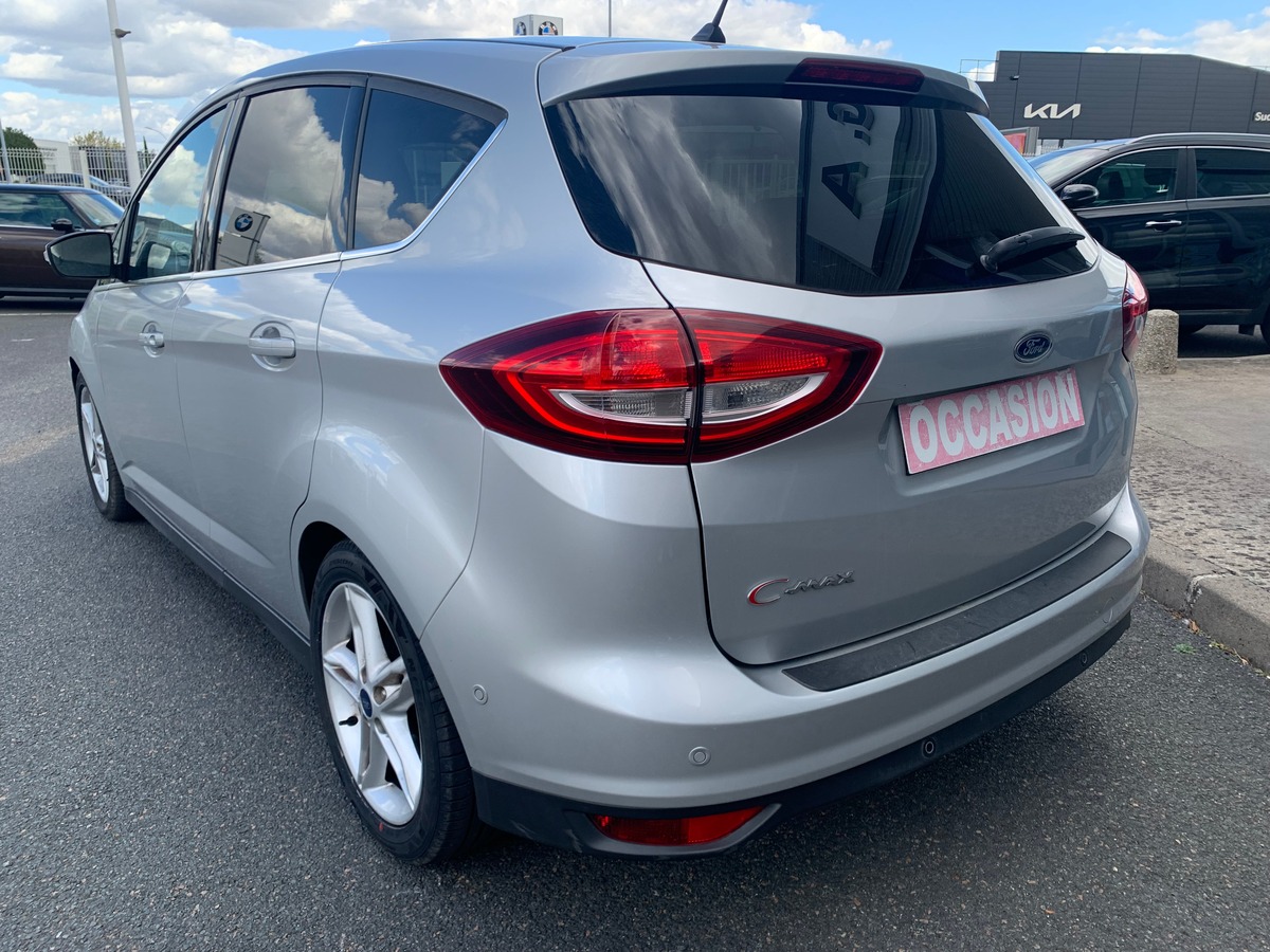 Ford C-max 170 chevaux | Titanium | Radar avant et arrière | Sièges chauffants | Apple car play