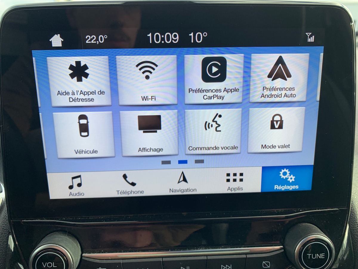 Ford EcoSport 125 | ST-LINE | Caméra de recul | Apple Car play | Régulateur de vitesse | Attelage