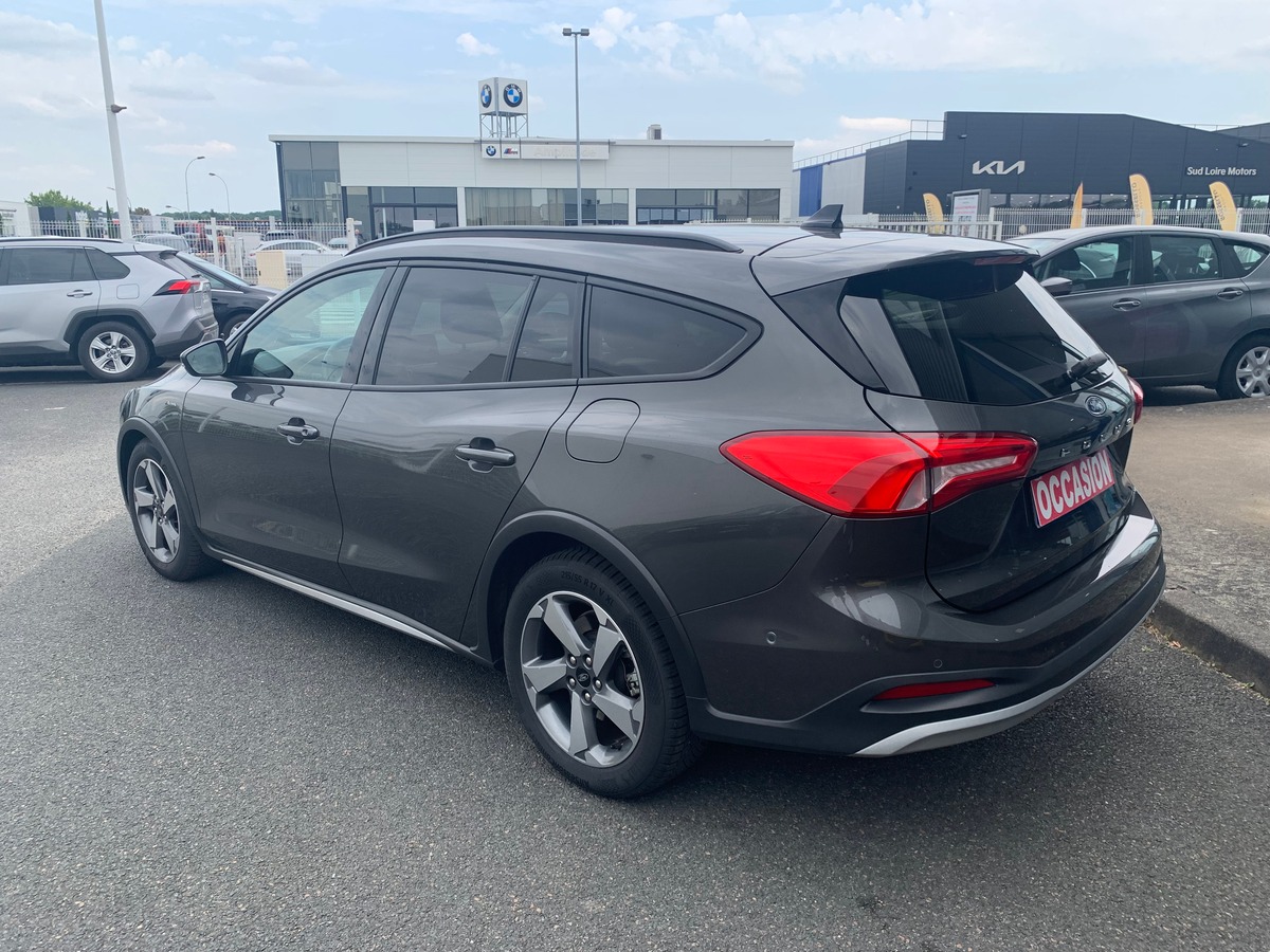 Ford FOCUS SW ACTIVE | ENTRETIENS CONSTRUCTEUR