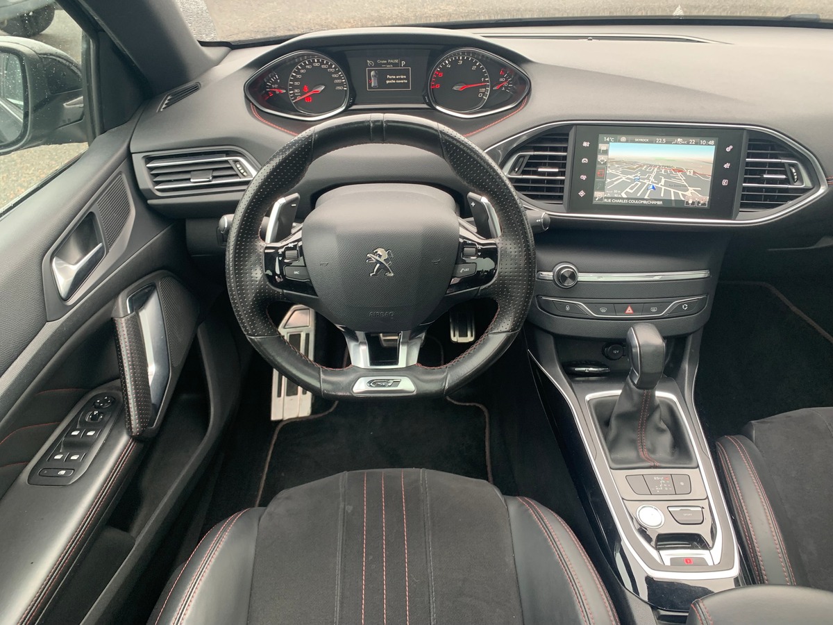 Peugeot 308 180 chevaux | GT | Toit panoramique | Caméra de recul | Régulateur de vitesse | GPS