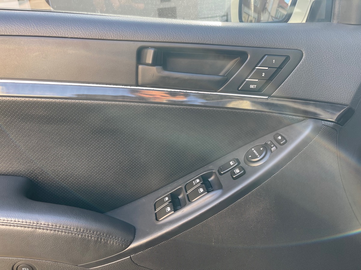 Hyundai ix55 3.0 CRDI 240 CV AWD /Toit Ouvrant /Tablettes/Télé Sièges arrières /7Places /Attelage