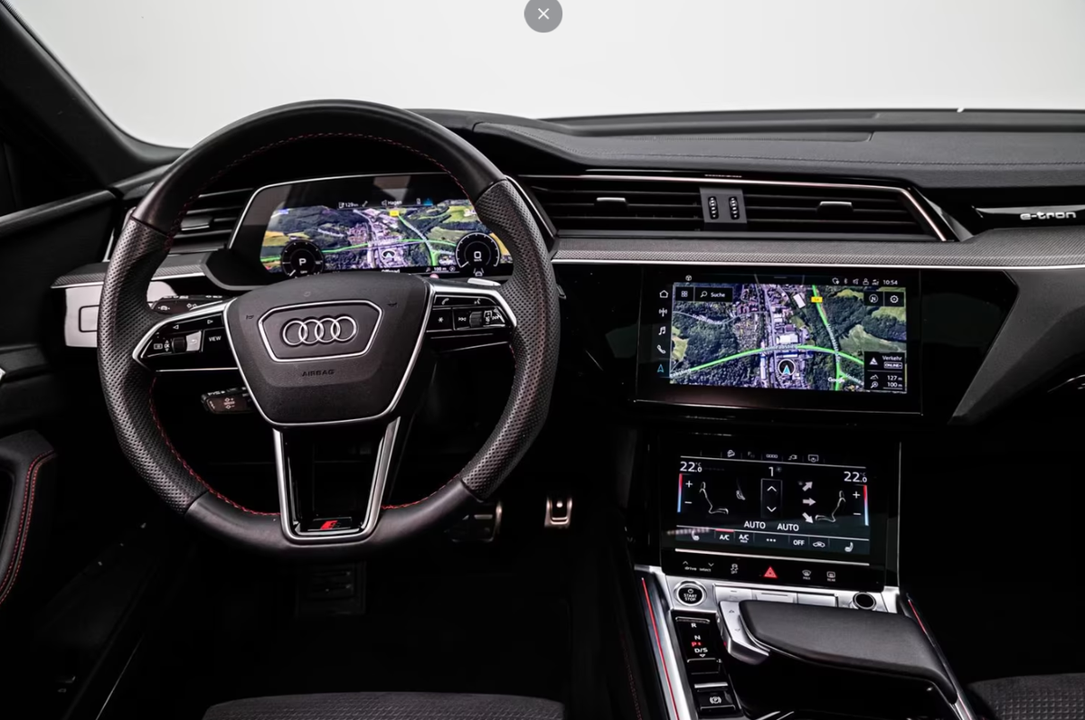 Audi Q8 e-tron 55 408ch S Line quattro Bang&Olufsen Toit ouvrant