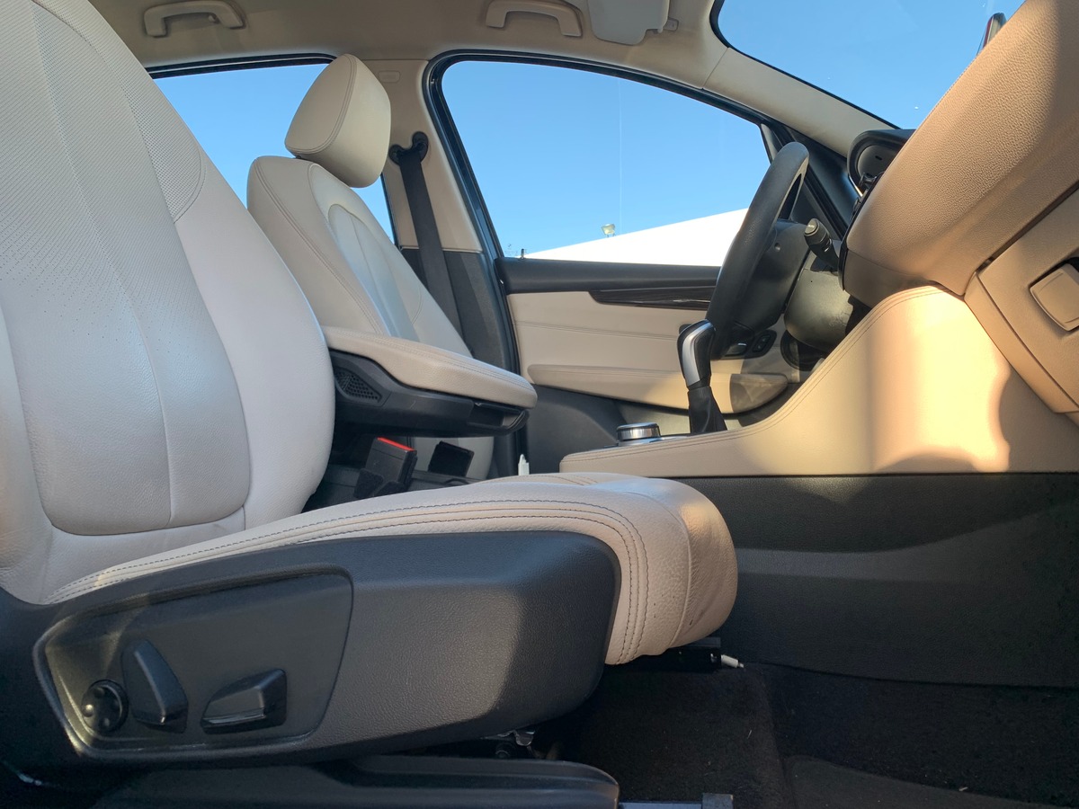 Bmw Série 2 Gran Tourer 140 | 7 places | Luxury | Caméra recul | Intérieur cuir | Coffre électrique