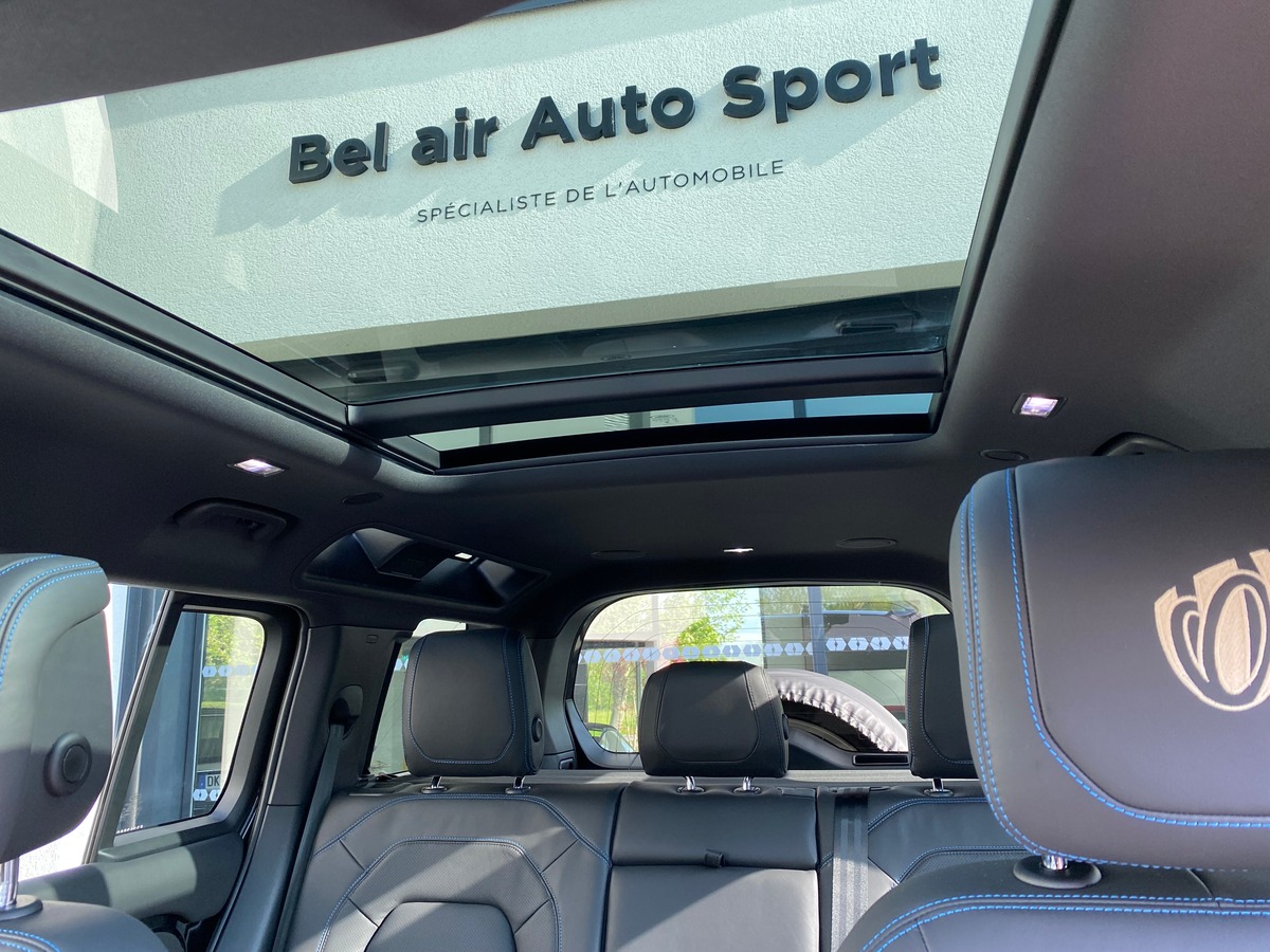 LAND ROVER DEFENDER 110 P400E HSE COUPE DU MONDE / 18850 KMS