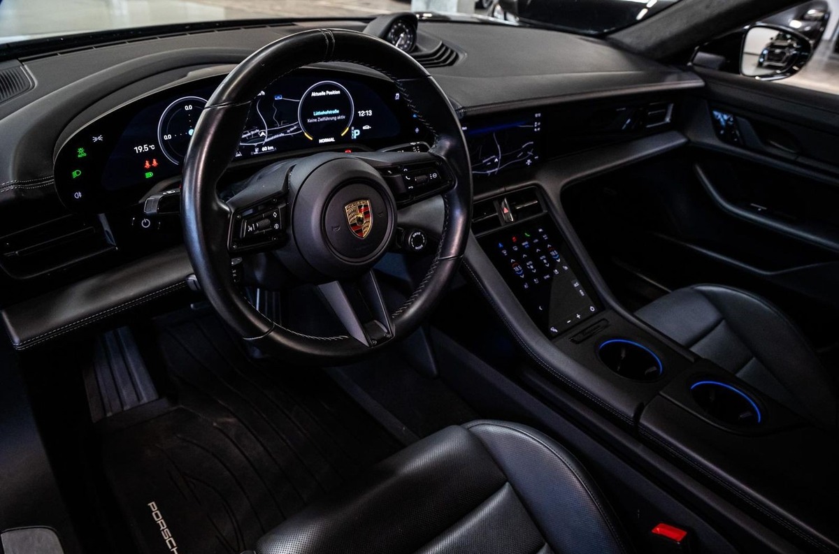 Porsche Taycan 680ch Turbo