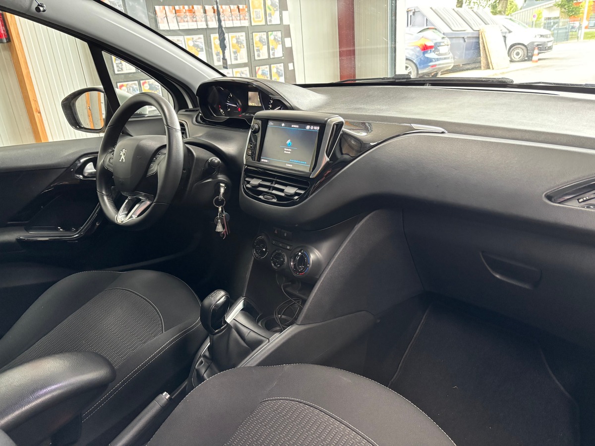 Peugeot 208 1.5 BLUEHDI 100 S&S ACTIVE 5P