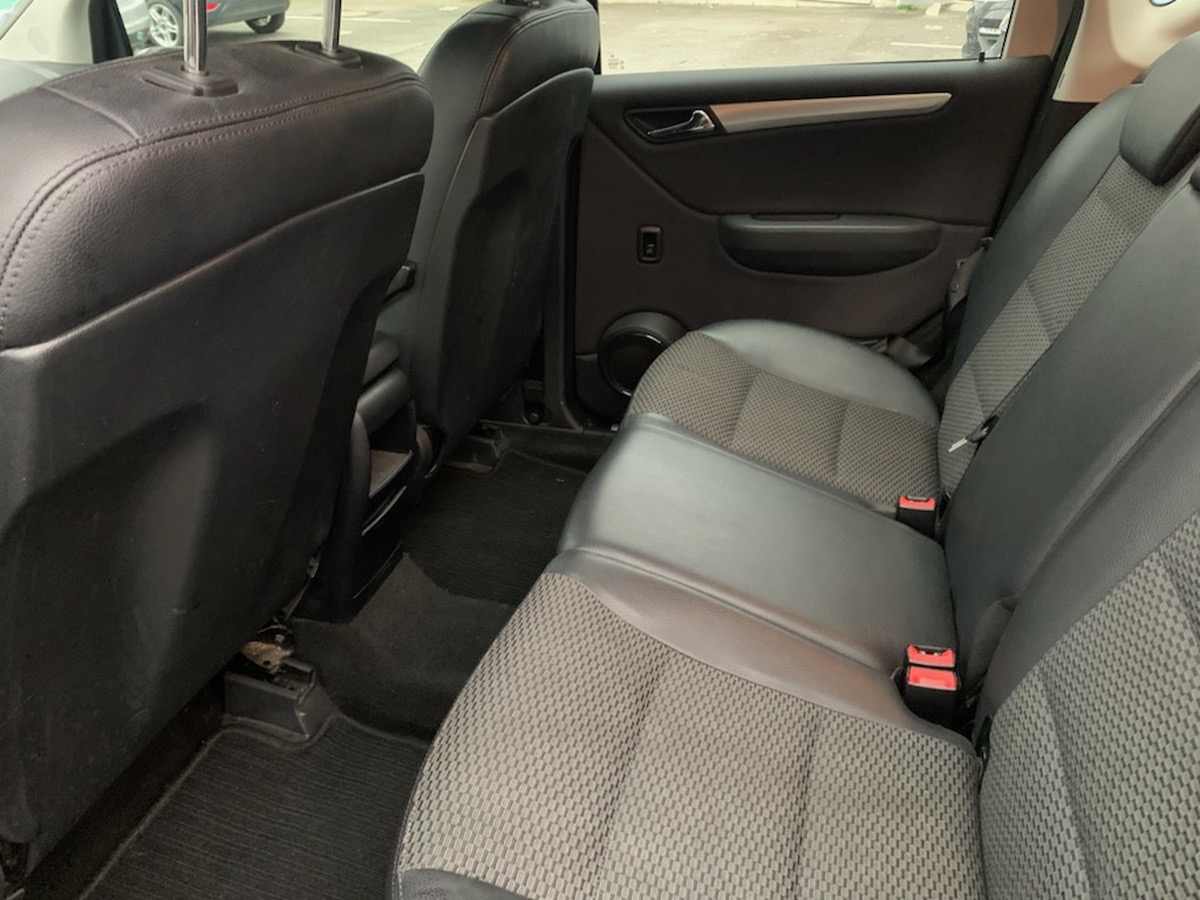 Mercedes-Benz Classe A 180 CDI AVANGARDE 4XCARTEs