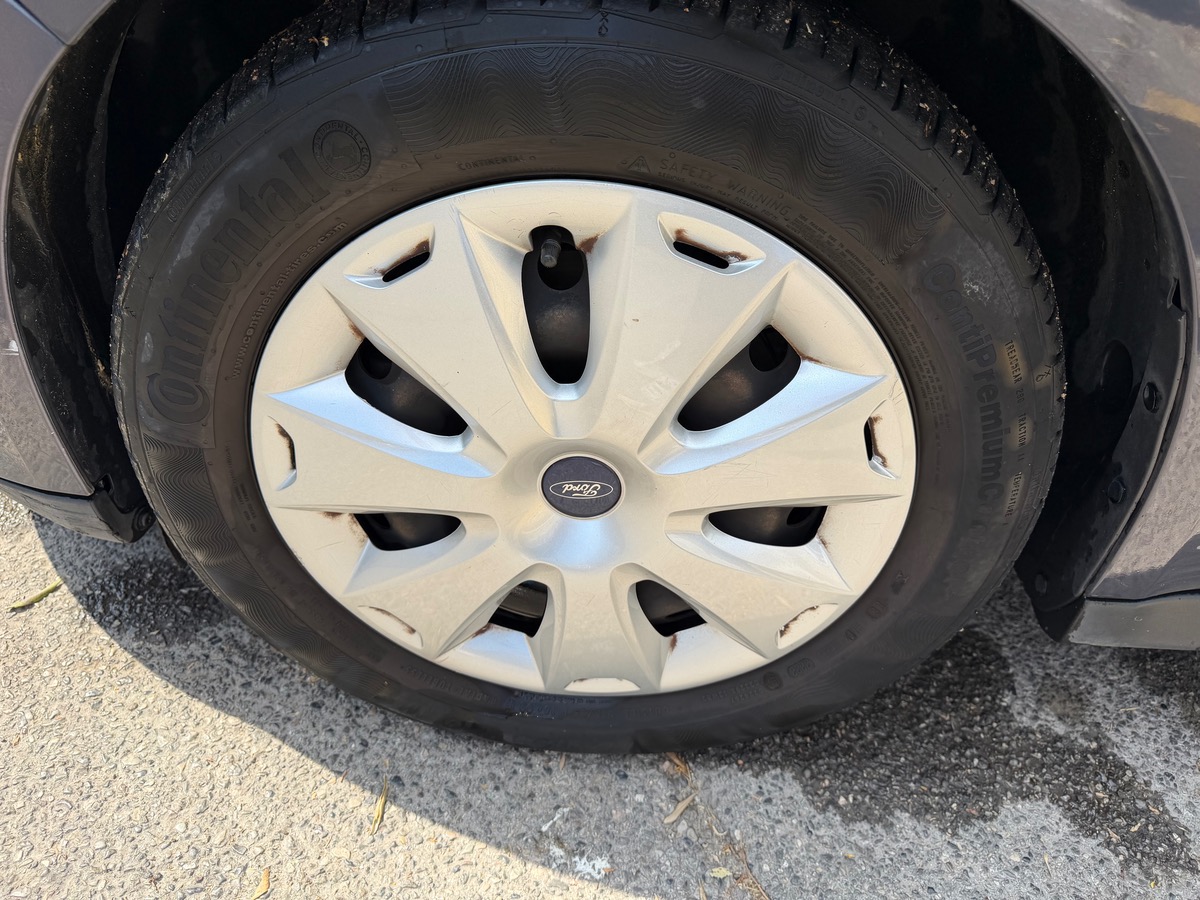 Ford C-max 2.0 TDCI 115 CV / Boite Auto / GPS / Clim / Phase 2