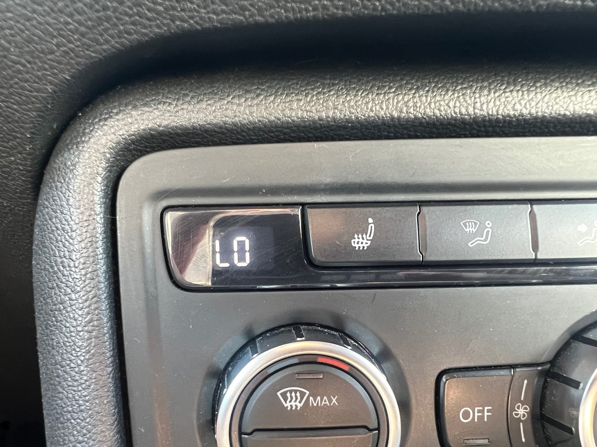 Volkswagen Beetle VINTAGE 1,2L  105cv, SUIVI COMPLET, GPS, SIEGES CHAUFFANTS