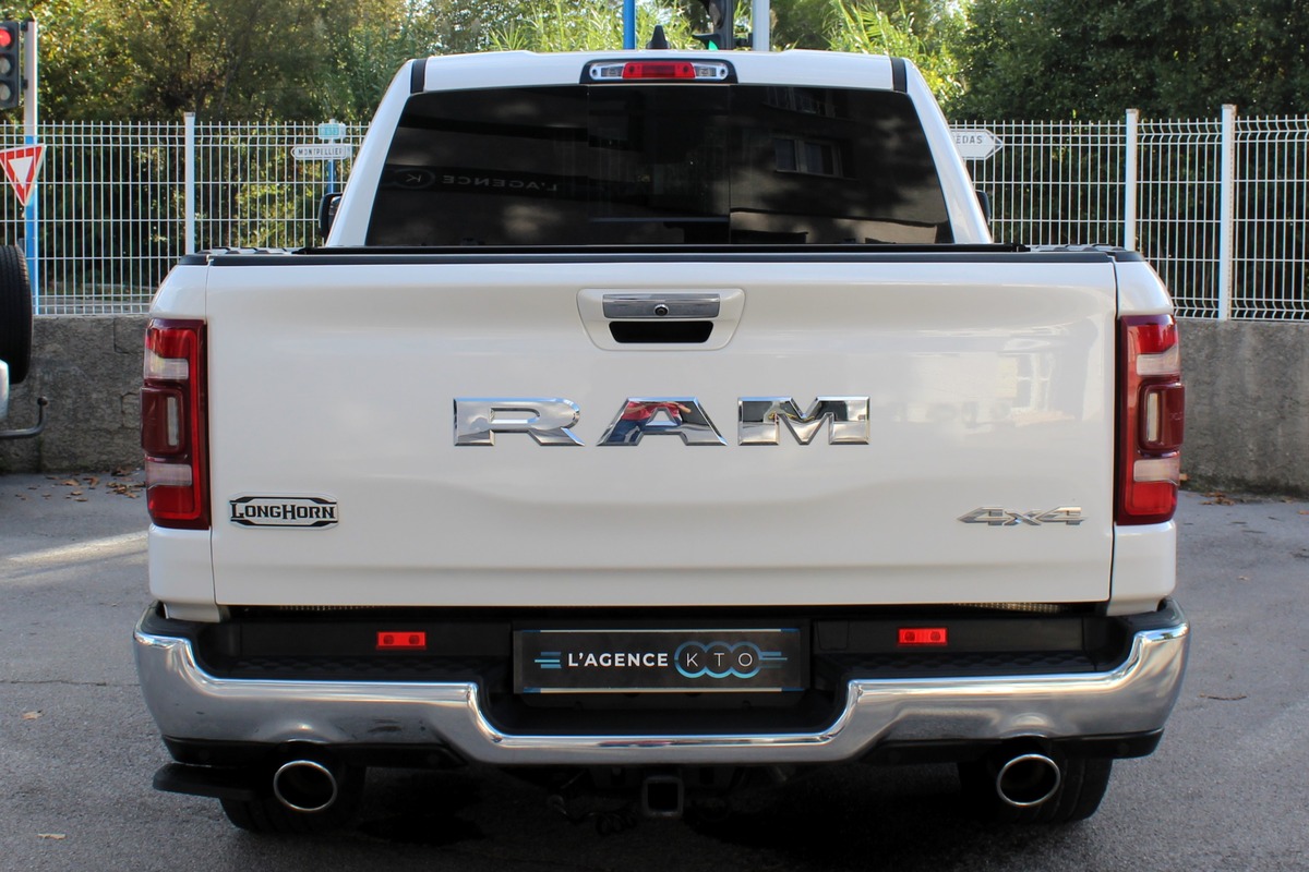 Dodge RAM CREW CAB 1500 5.7 V8 396 ch LARAMIE EDITION LONGHORN / RAM BOX / CARPLAY / ATTELAGE / E85