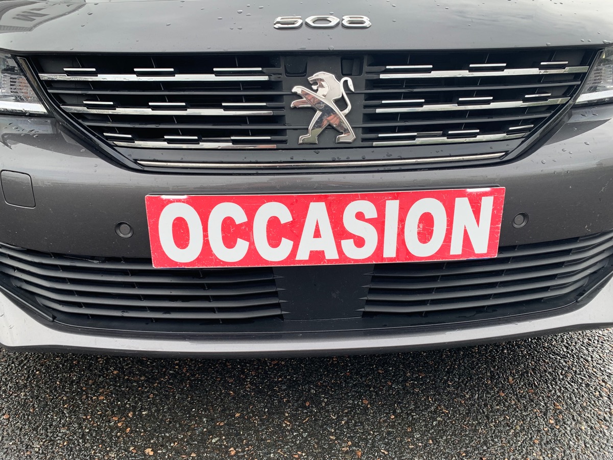 Peugeot 508 SW 130 ch | ALLURE | Caméra de recul | Mirror Screen | Système contrôle des angles morts